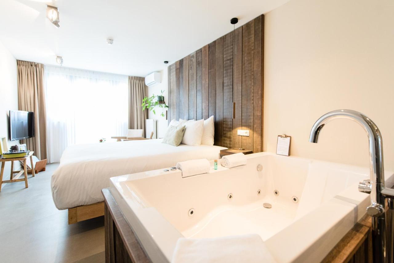 Van Heeckeren Hotel Нес Екстериор снимка
