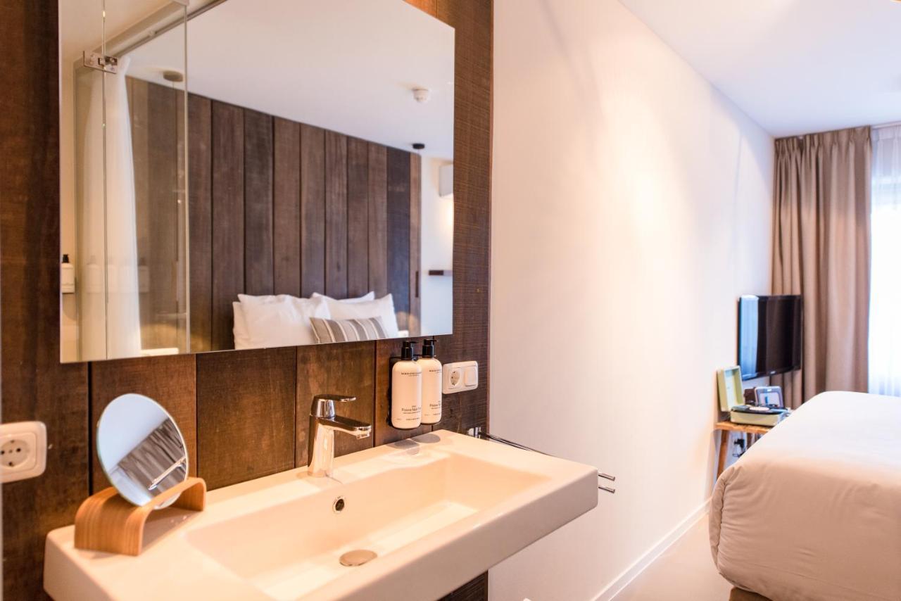 Van Heeckeren Hotel Нес Екстериор снимка